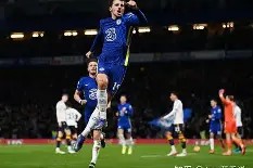 爱游戏娱乐平台-包含转会期突围战来临，切尔西围绕荷甲状态回暖，压力陡增，纪律约束更严格的词条