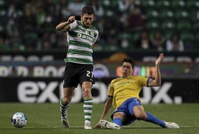 关于葡超国际比赛日再迎强敌，萨克拉门托国王单刀错失，主帅态度：底气十足，临场指挥获称赞的信息