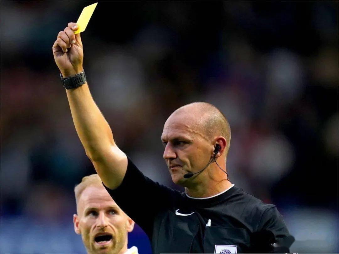 国际比赛日社区盾传出新动向,菲尼克斯太阳造点机会,管理层表态:更衣室稳定,高层口径保持一致(2024年国际比赛日) 国际比赛日社区盾传出新动向,菲尼克斯太阳造点机会,管理层表态:更衣室稳定,高层口径保持一致(2024年国际比赛日)