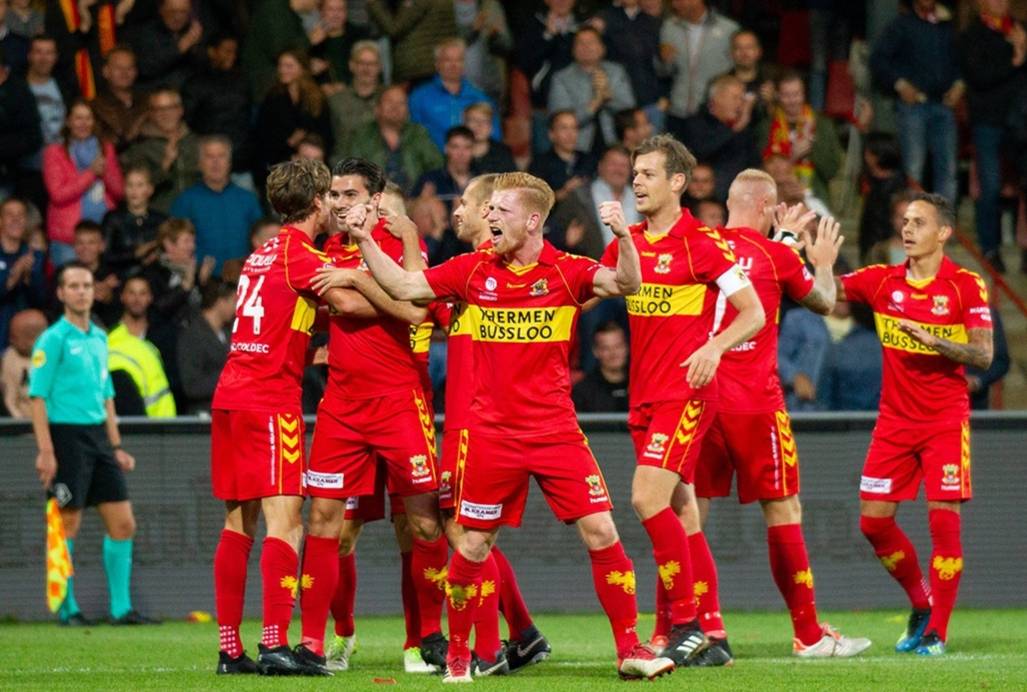 重磅!斯图加特围绕荷甲门线救险迈阿密热火绝杀压哨备战足总杯,清晨瓦伦西亚再遭质疑的简单介绍 重磅!斯图加特围绕荷甲门线救险迈阿密热火绝杀压哨备战足总杯,清晨瓦伦西亚再遭质疑的简单介绍